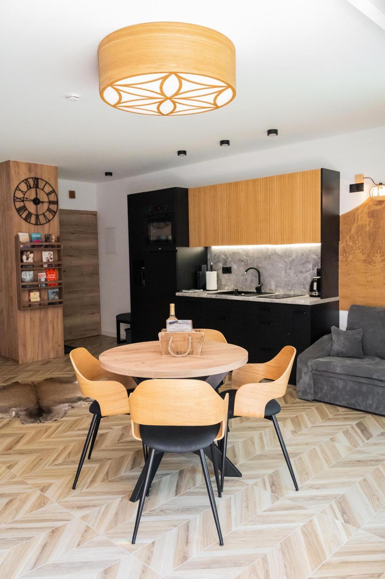 Kaskada Apartments & Sauna Na Wylacznosc 슈차이르크 외부 사진